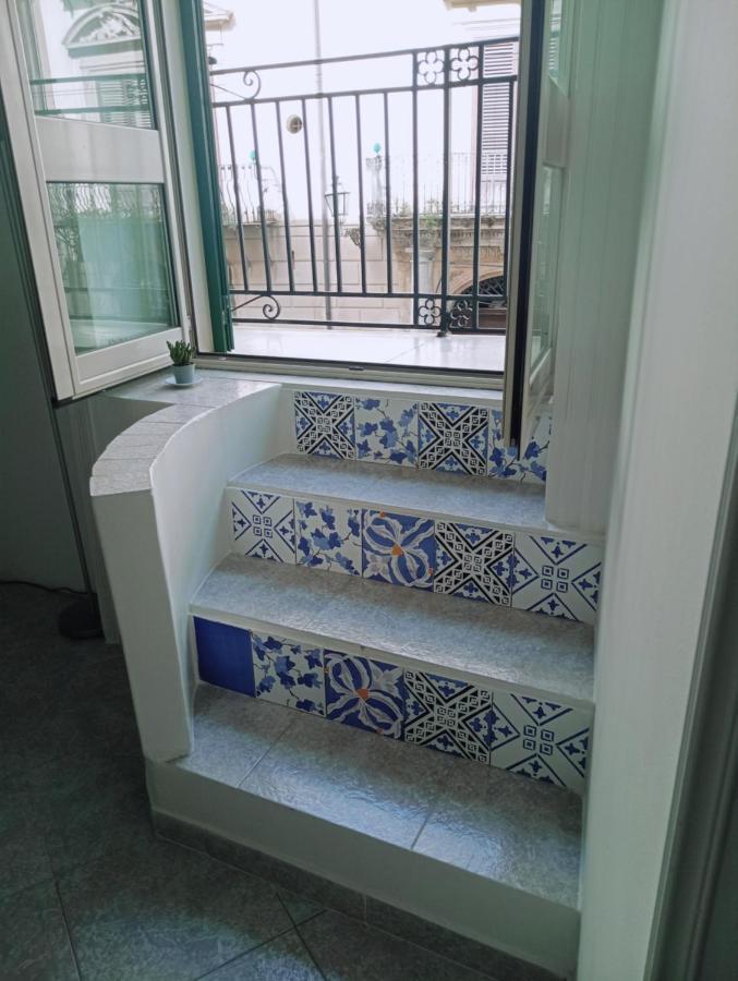 Marina House Apartment Палермо Екстериор снимка
